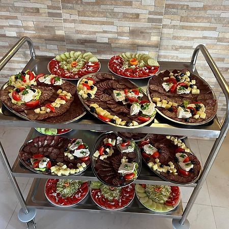 Uvac-Etno Selo Kaco Villa Sjenica Exteriör bild
